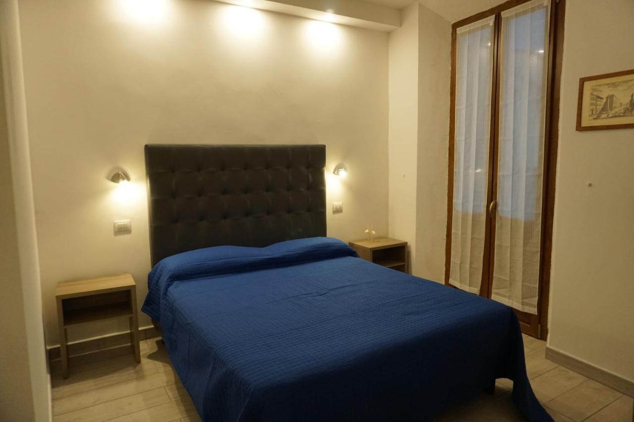 Holiday Rooms Florence Exterior photo